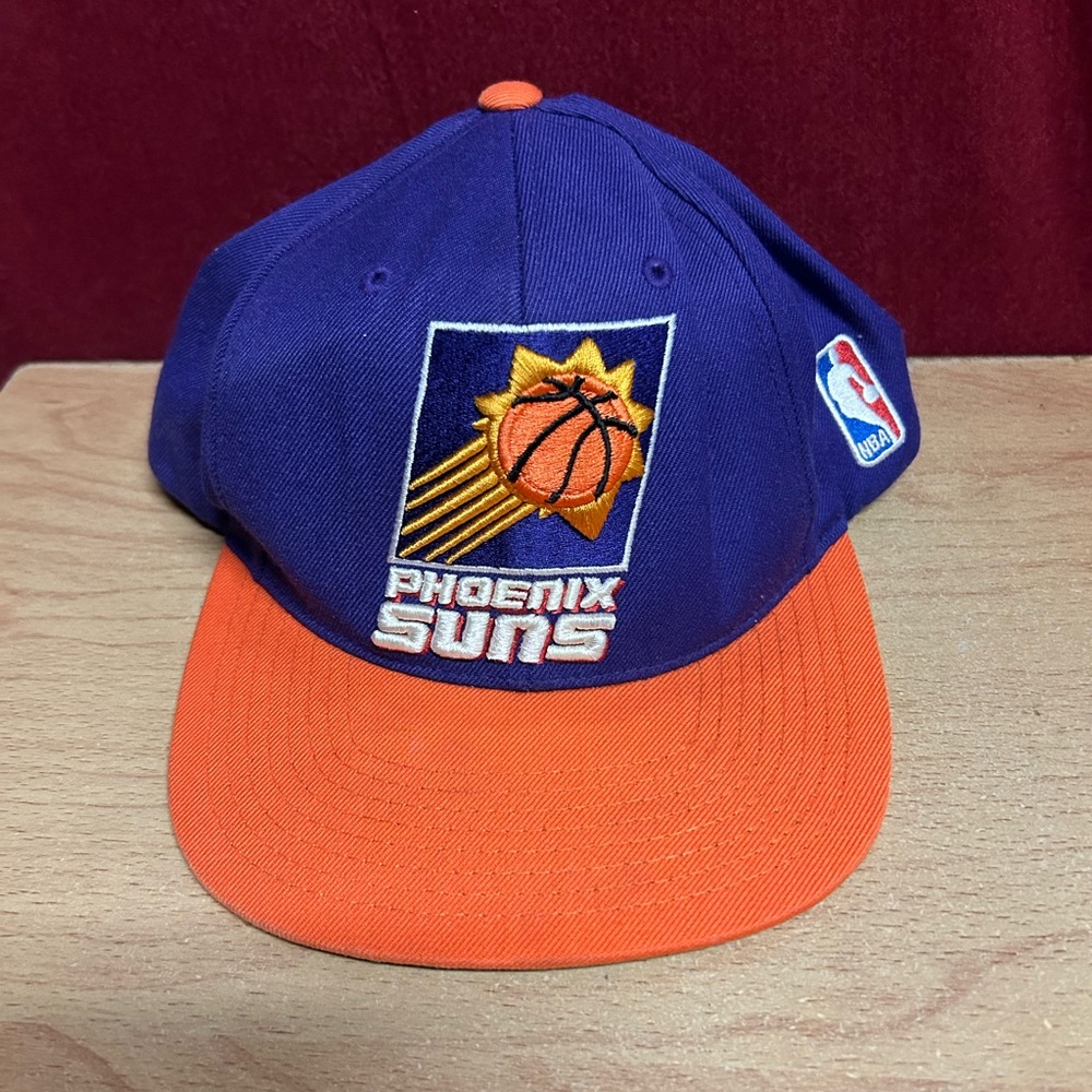 NBA SnapBack Phoenix Suns Cap Hat Mitchell & Ness 90s Retro Clean